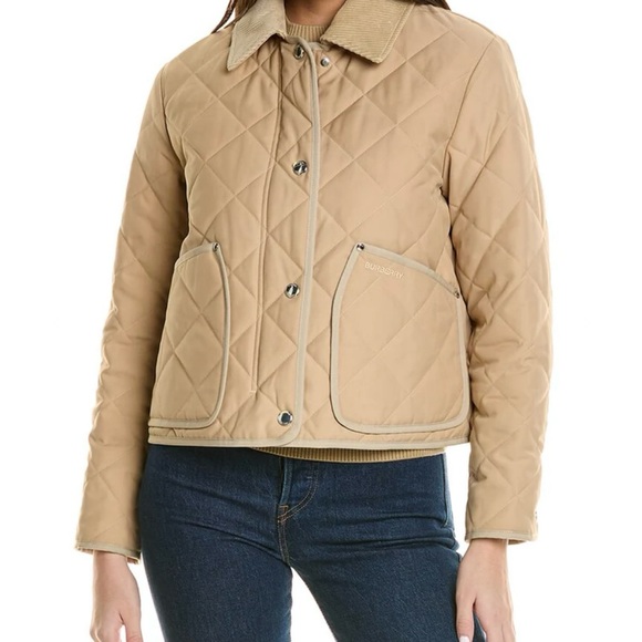 BNWOT! Never worn, only removed tags! Burberry - Quilted Barn Jacket Soft fawn L - Picture 6 of 15